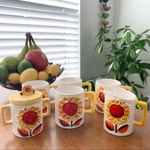 1970’s NAPCOWARE JAPAN Vintage Porcelain Sunflower Sugar & Creamer Set + 4 mugs